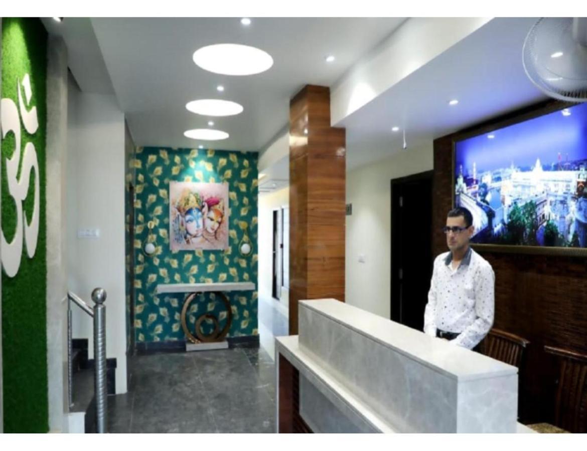 Hotel Royal Villa 2, Amritsar Buitenkant foto